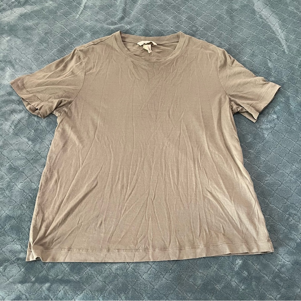 HM Silk Blend T-Shirt Womens Medium Olive Taupe Crew Neck Short Sleeve Premium